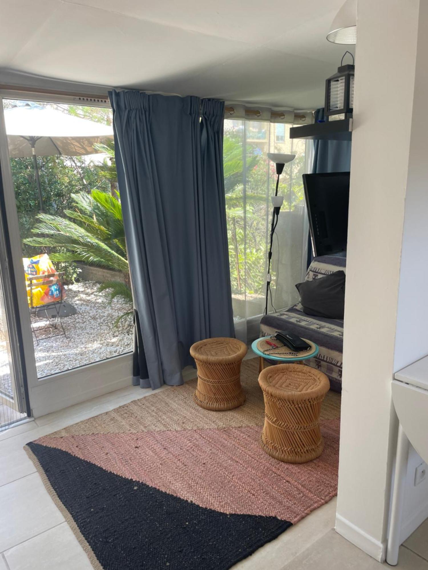 Cozy House With Parking And Garden Appartement
